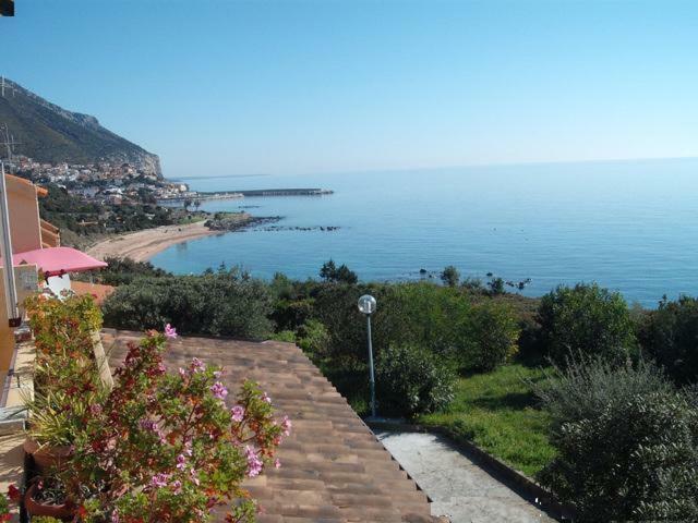 casa luisa Apartment Cala Gonone Exterior foto